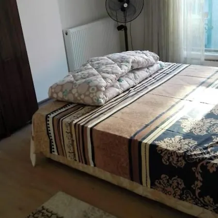 شقة مؤثثه فاخره سياحيه アパート *